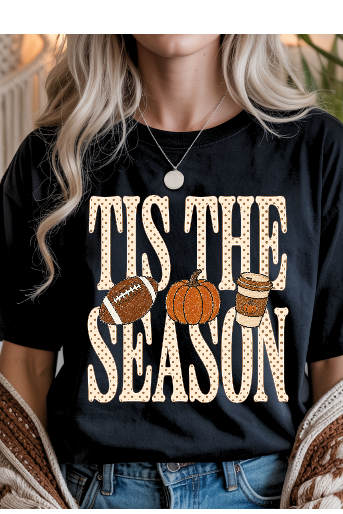 Tis The Season Graphic Tee