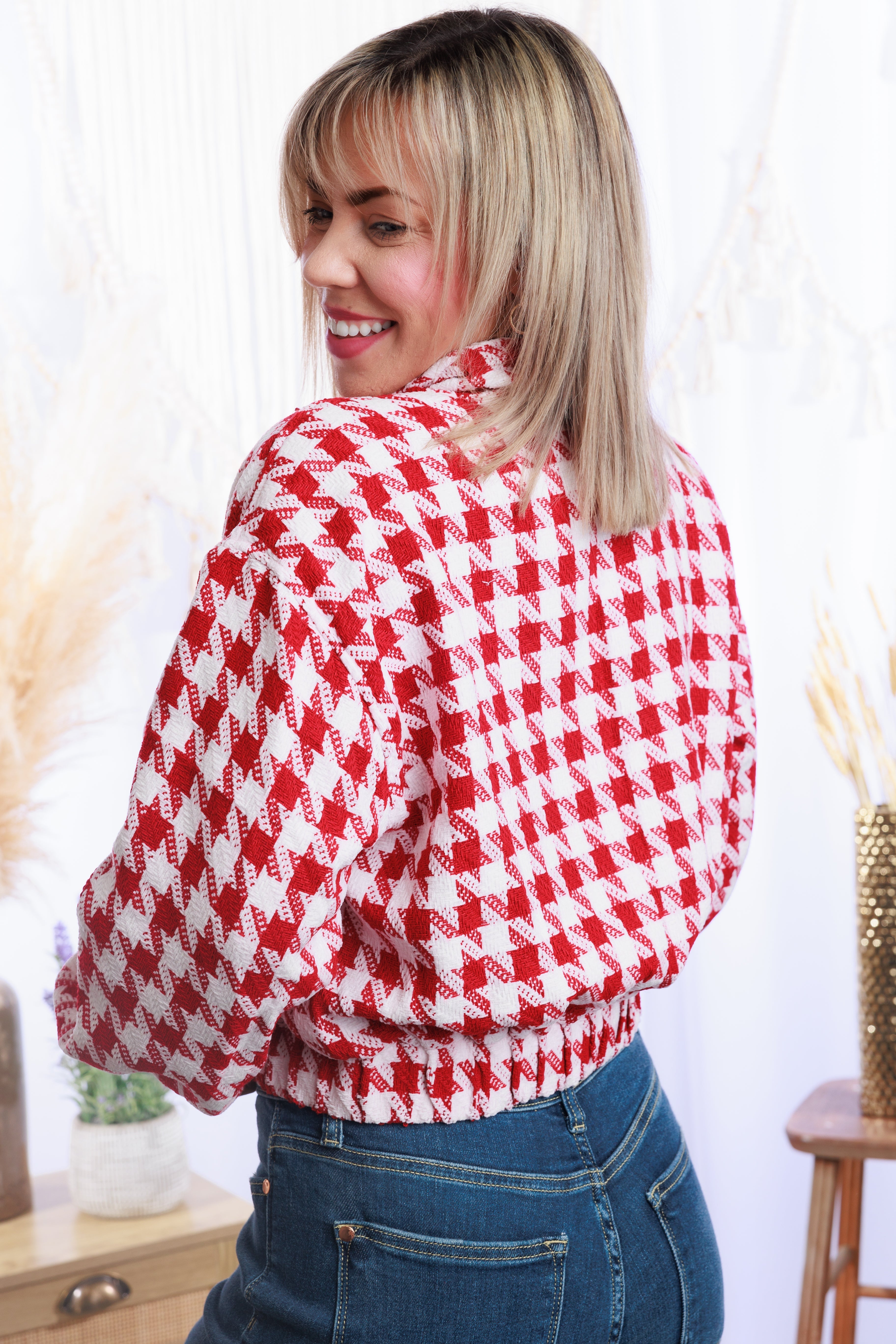 Houndstooth Cropped Jacket - Red