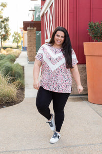Chasing Arrows Short Sleeve Top