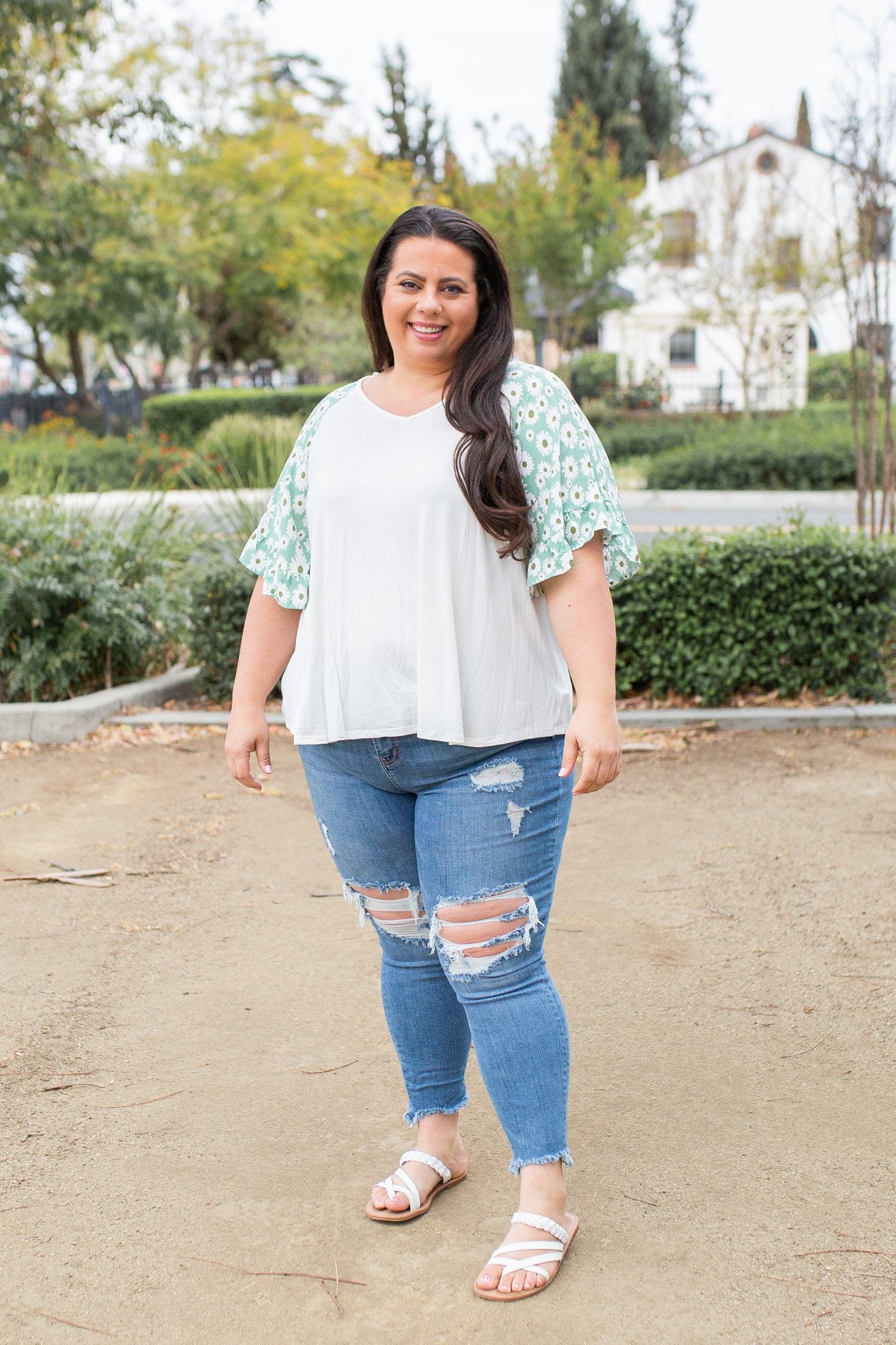 Summer Daisy Ruffle Sleeve Top