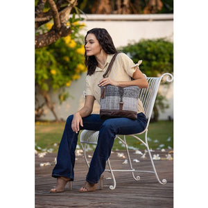ROUGH TEXTURED SHOULDER BAG